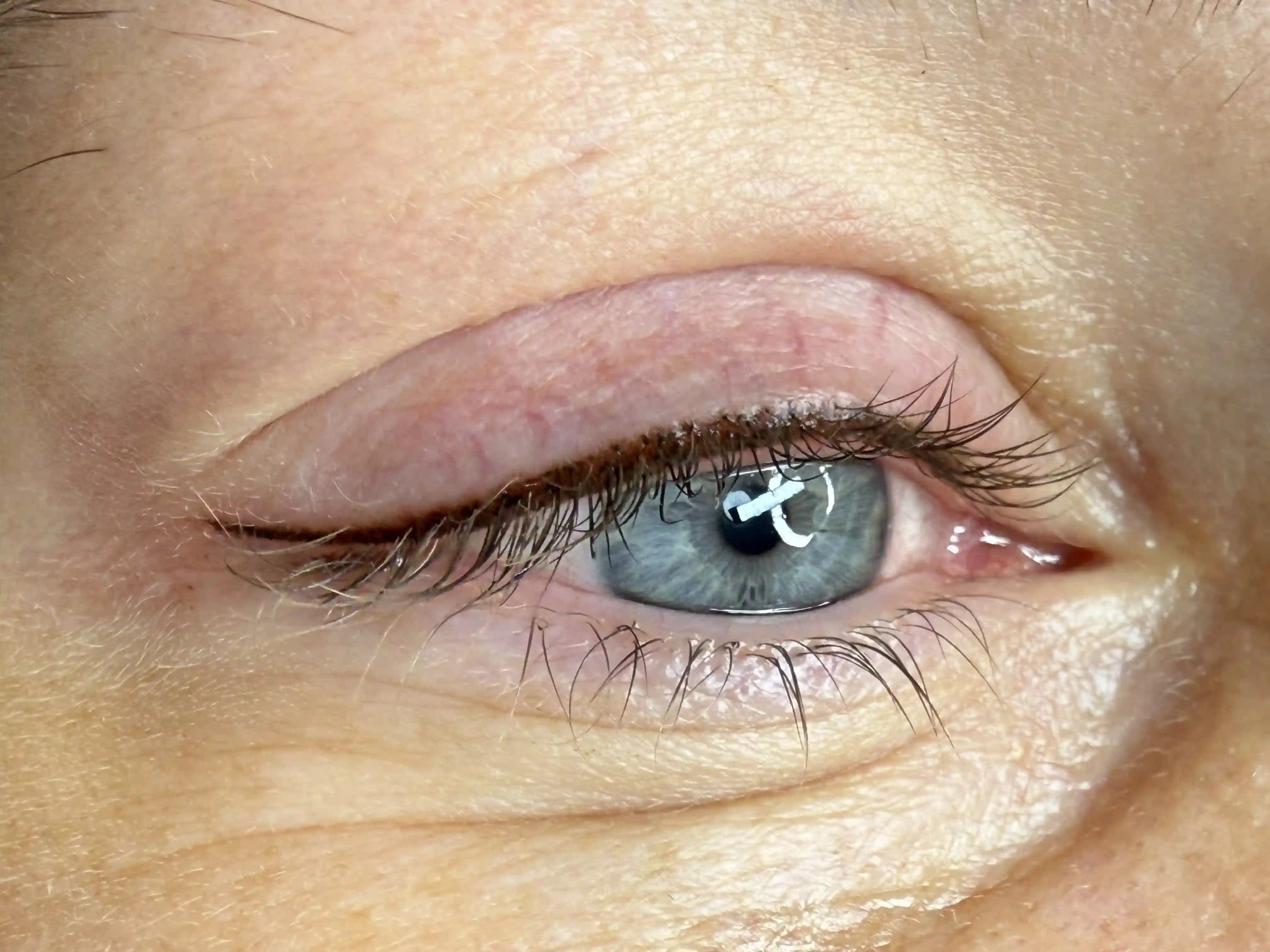 Nachher – Dekorativer Eyeliner
