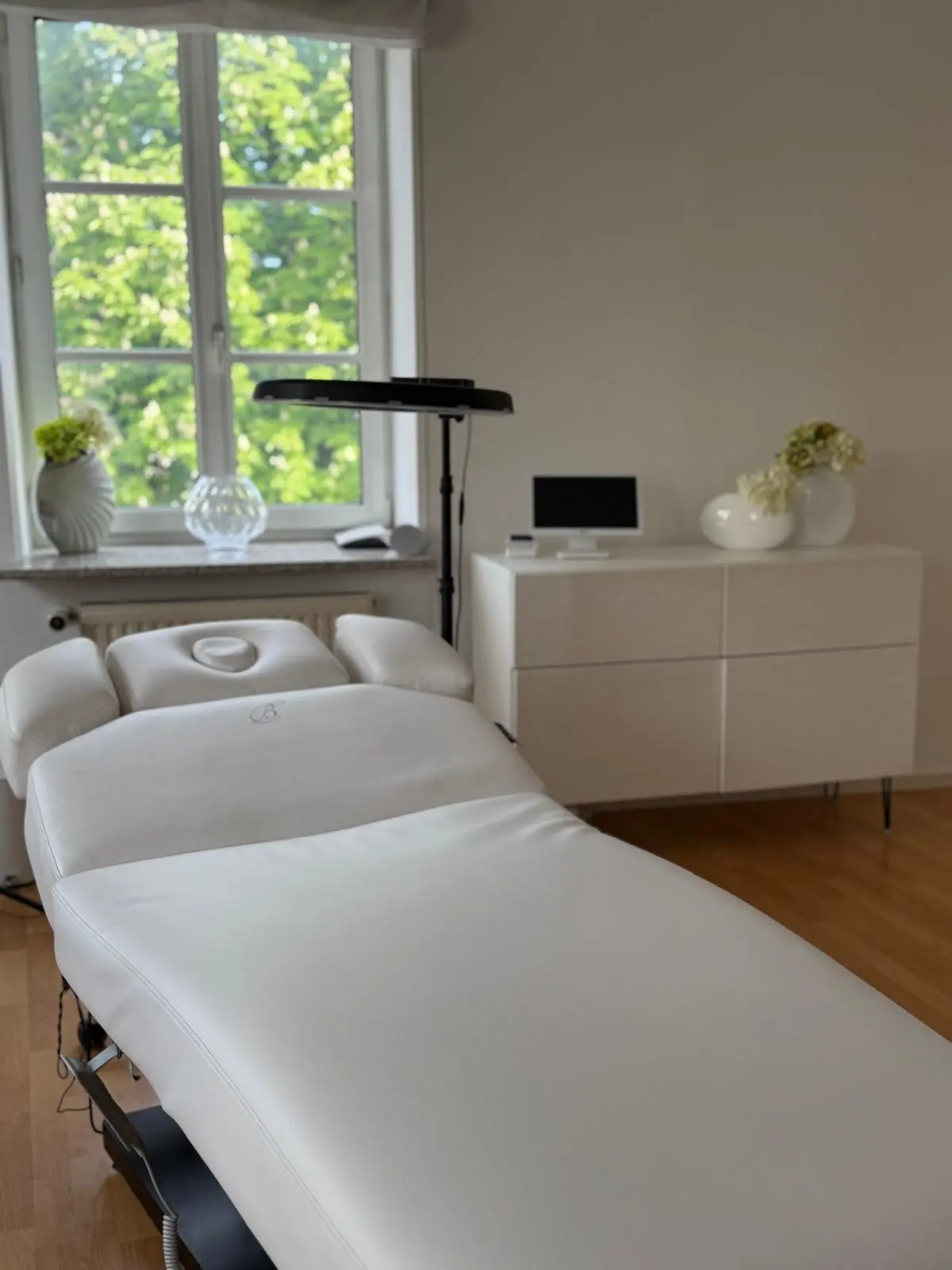Behandlungsraum EFARÉ Aesthetics